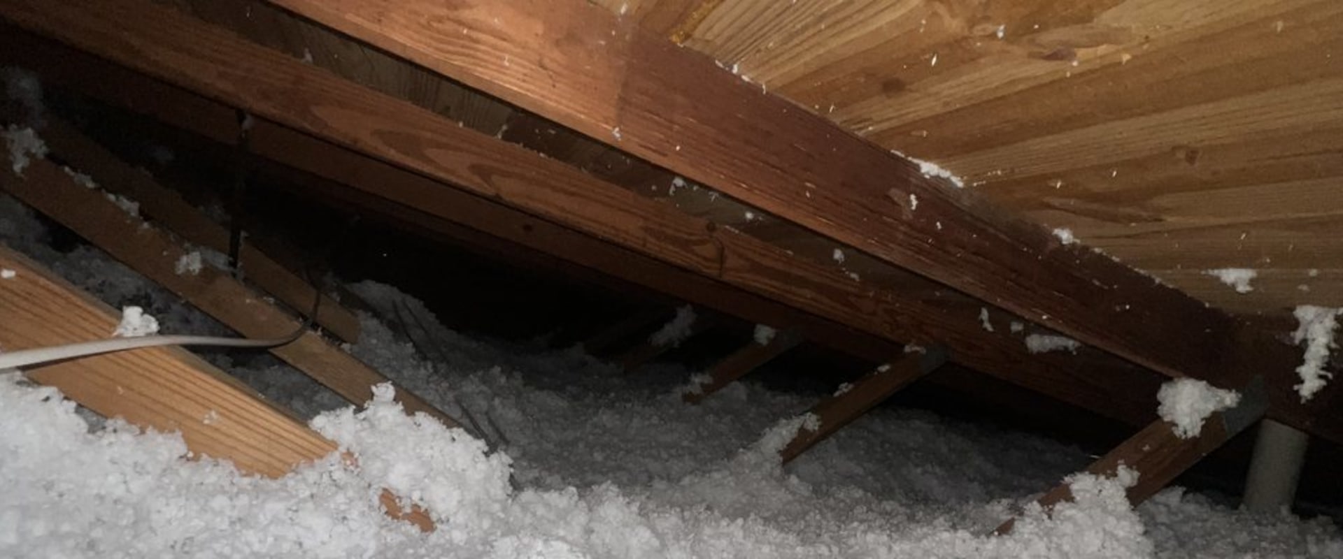 Why Professional Attic Insulation Service in Miami, FL Is Essential for Seamless HVAC Replacements